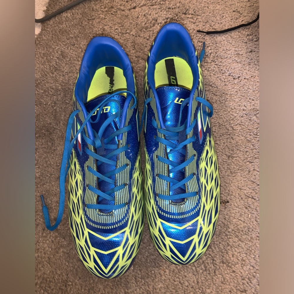 Men’s cleats size 12 green and blue